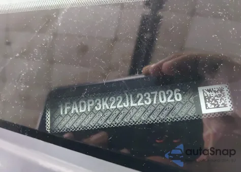 2018 Ford Focus Se z USA, uszkodzony, nr VIN 1FADP3K22JL237026